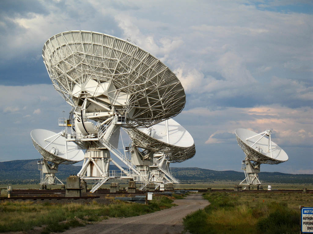 vla7 VLA   Giant Astronomical Radio Observatory
