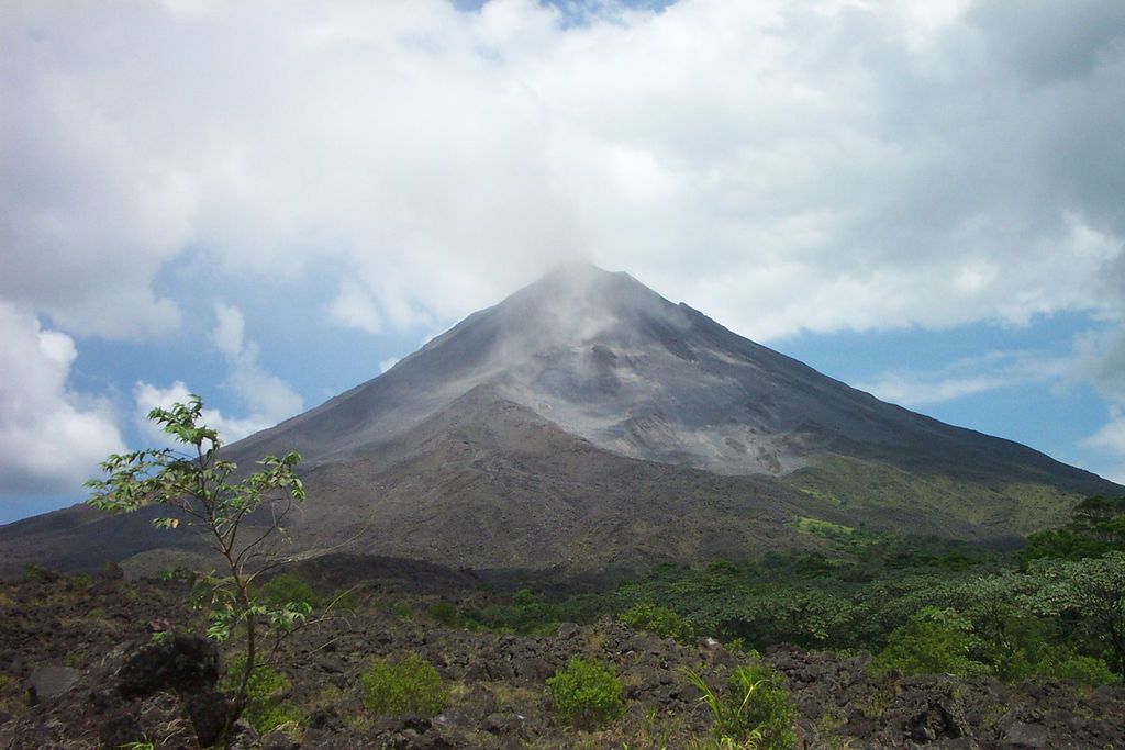 arenal volcano1 Arenal Volcano in Costa Rica