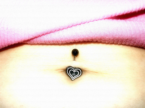 belly piercings3 Do Not Pierce Your Own Belly Button!