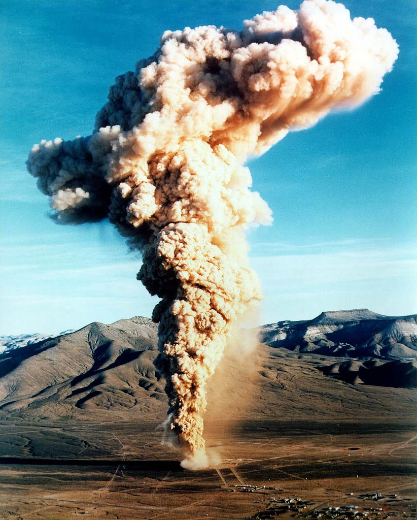 nuclear test10 Nuclear Bomb Testing by U.S. Goverment