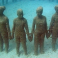 Amazing Underwater Sculpture Par...